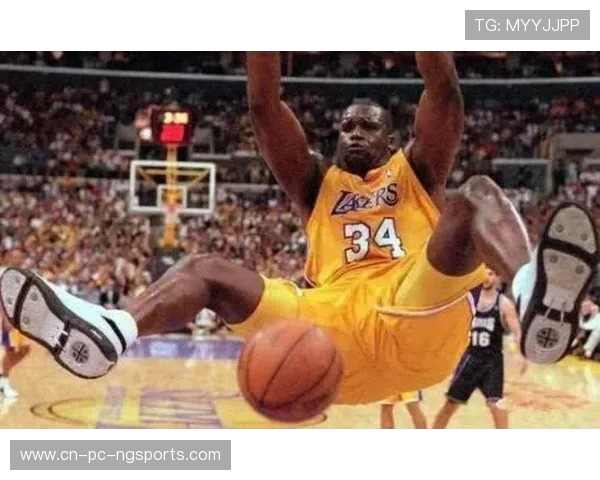 比尔拉塞尔的传奇人生与篮球王朝的缔造历程及精神传承