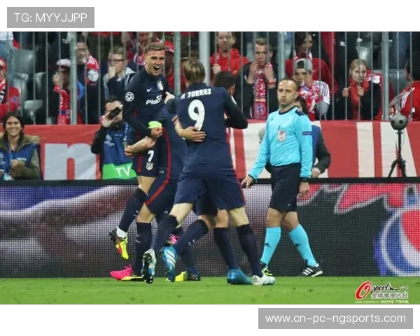 巴黎主场失利拜仁凭借一球小胜晋级欧冠淘汰赛